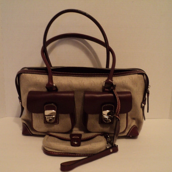 dooney & bourke brown leather purse