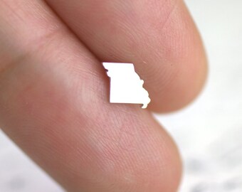 Petite Missouri Stud Earrings, Cute Helix Earring, Cute Missouri earrings, I heart St. Louis, Hometown Jewelry, Missouri earrings