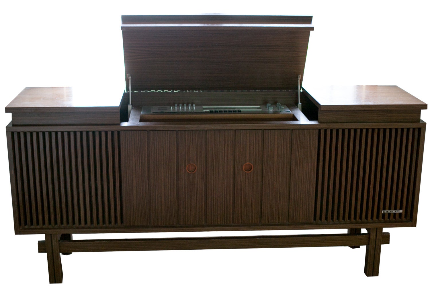 Retro Mid Century Telefunken Stereo Console // Bluetooth