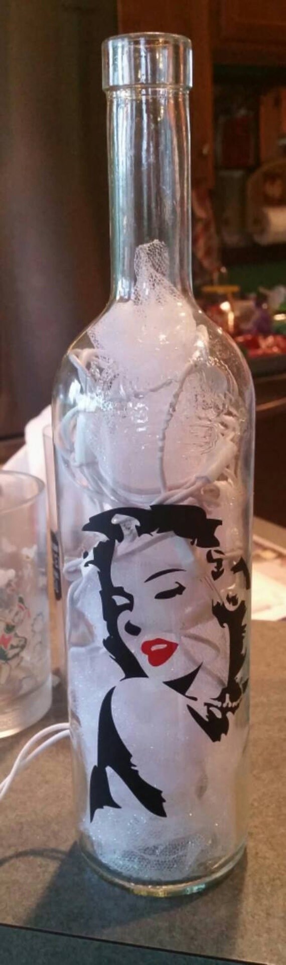 Marilyn Monroe bottle with lights