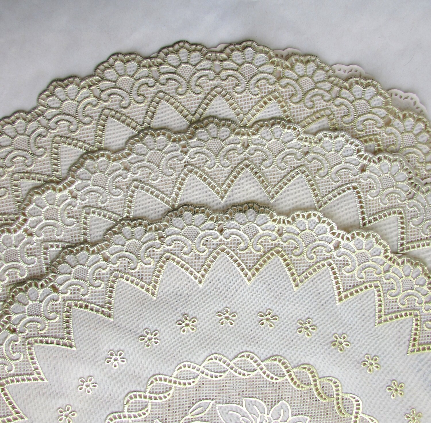 Vintage Plastic Lace PlacematsLace DesignGold LaceGold