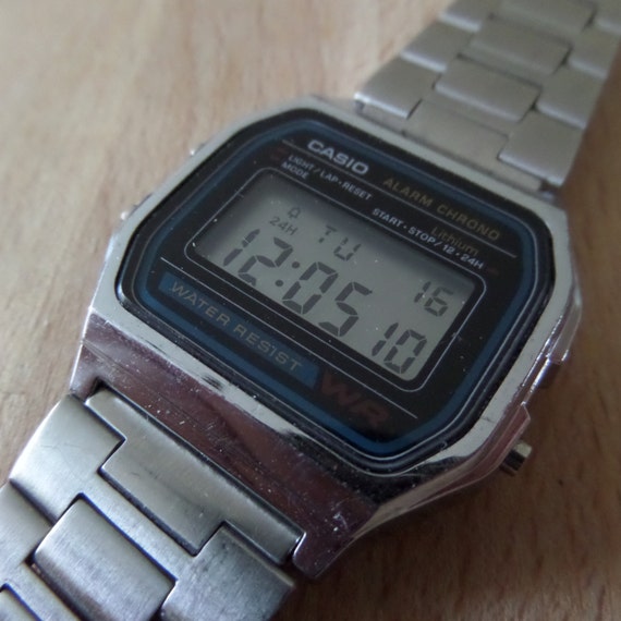 Casio Alarm Chrono Lithium NEW OLD STOCK Guaranteed