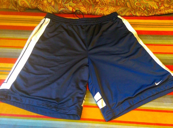 nike basketball shorts vintage