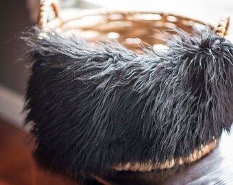 PLUSH SHAGGY Long Pile Black Mongolian Faux Fur, Faux Fur Fabric, Newborn Photo Prop, Faux Fur Prop, Basket Stuffer, Craft Fur, Blanket