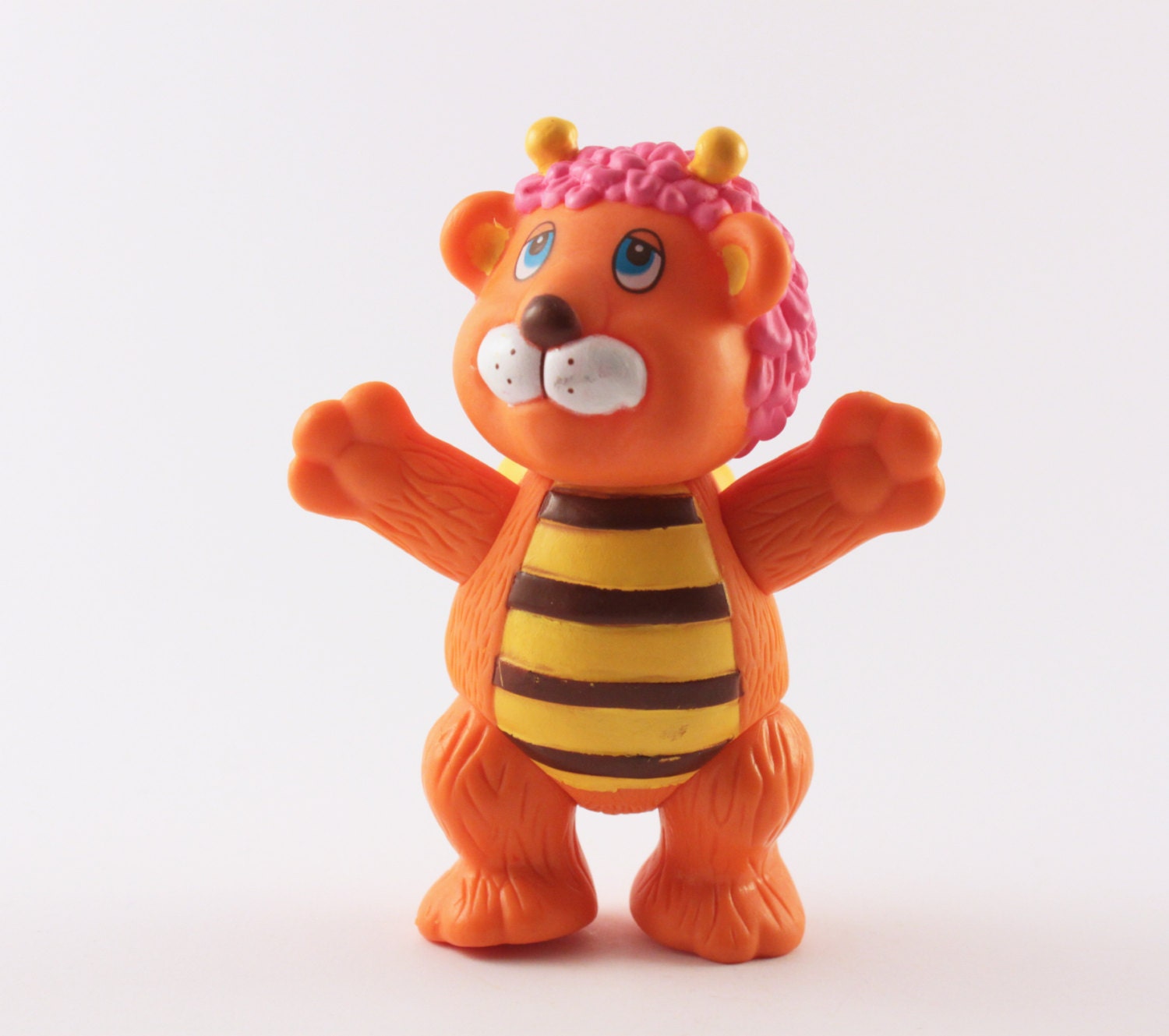 wuzzles bumblelion toy