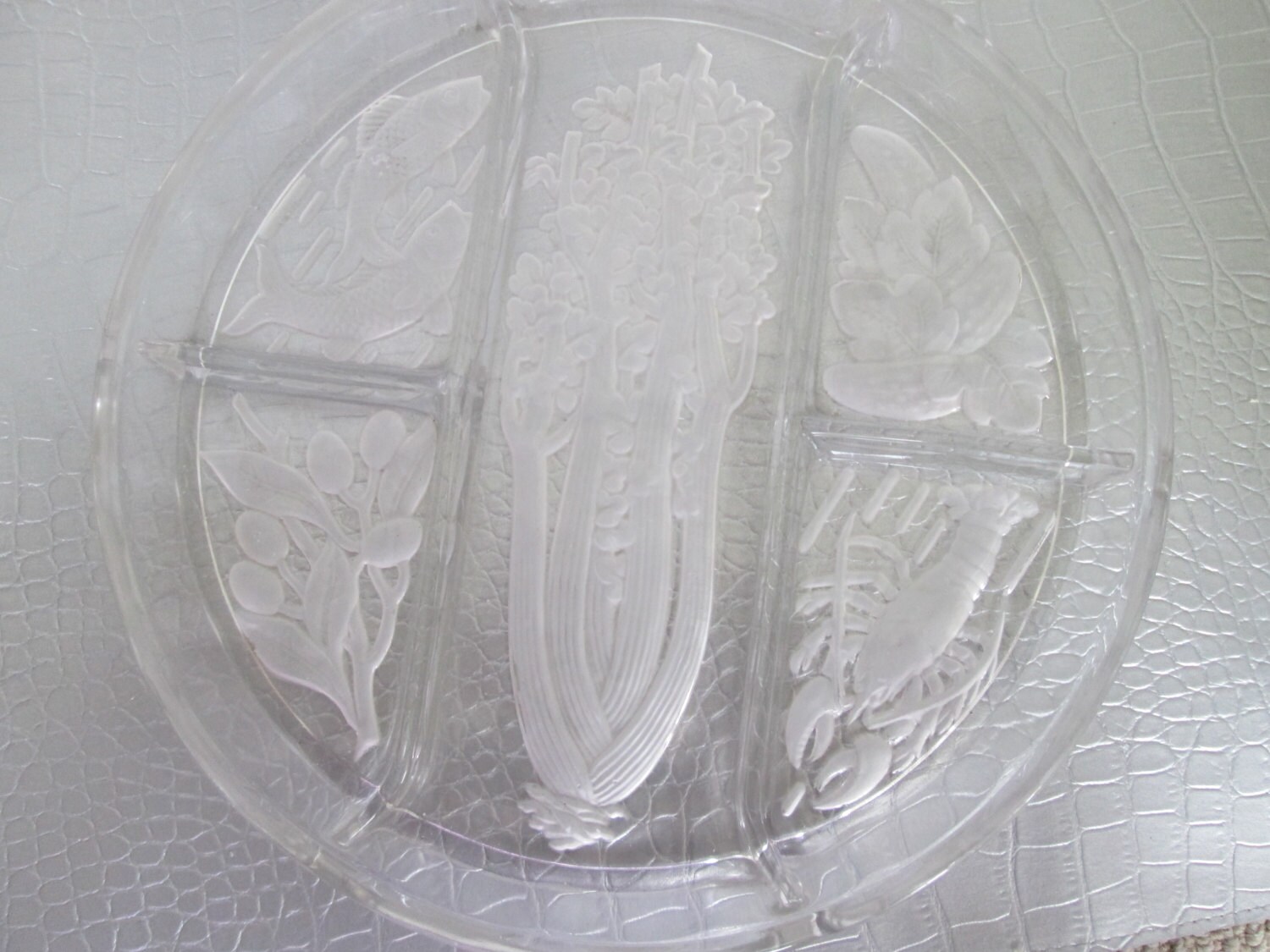 Glass Serving Tray // Vintage etched Tray // by casacoccole