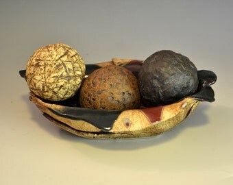 America the Crowded - ceramic bowl and balls