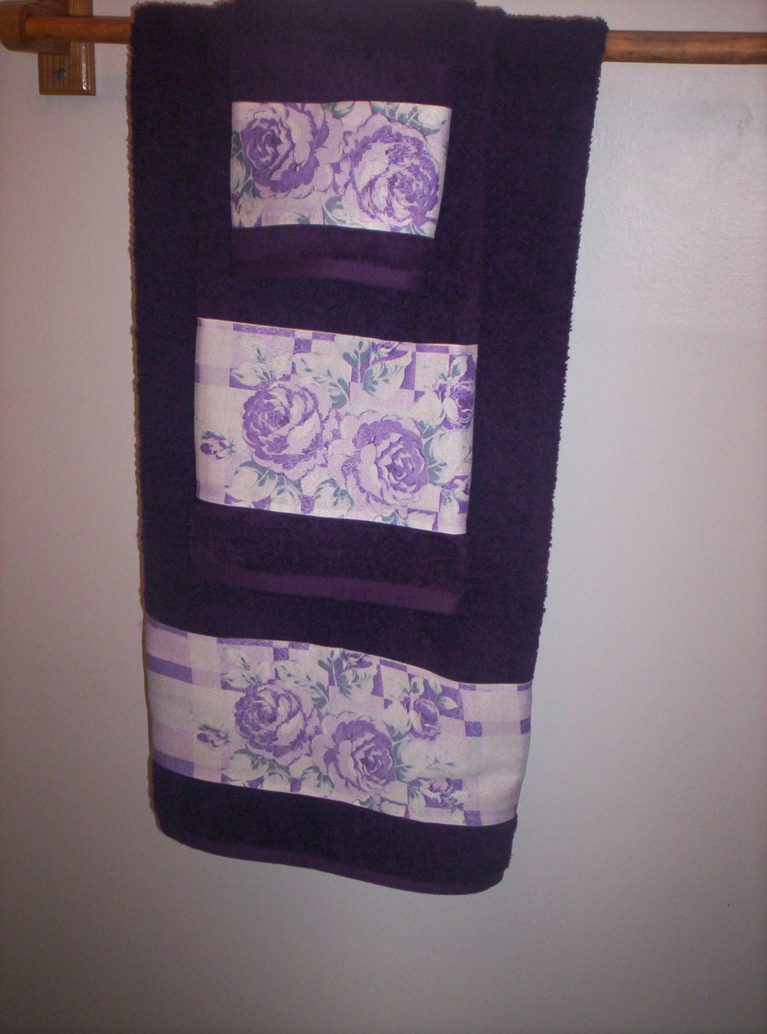 Purple Decorative Bath Towel Set