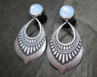 Dangle Plugs - 00g - 7/16" - 1/2" - Gothic Plugs - Tribal Plugs - Made to Order Wedding Gauges - Bridal Plugs