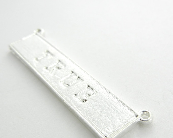 Double Link Bar Pendant Front Says "True" Back Says "False" Silver-tone