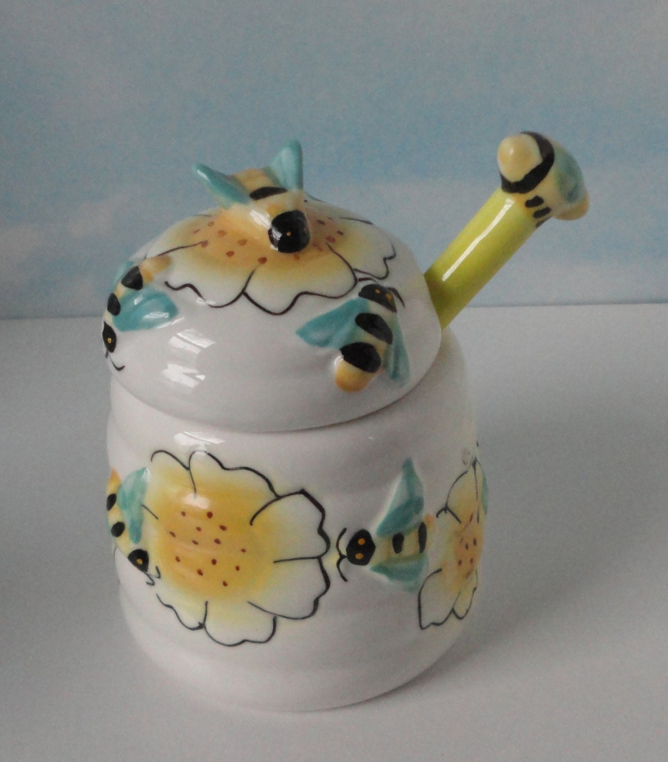 Vintage ceramic Honey Jar with Dipper.