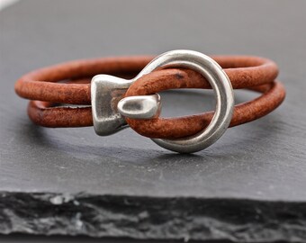 Mens Bracelet , Simple Leather Bangle , Mens Leather Bracelet , Mens Jewelry , Gift For Man , Fathers Day , Unisex Jewelry , Amy Fine Design