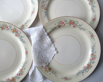 Vintage Dinner Plates Homer Laughlin Ferndale Pastel Floral Set of Four