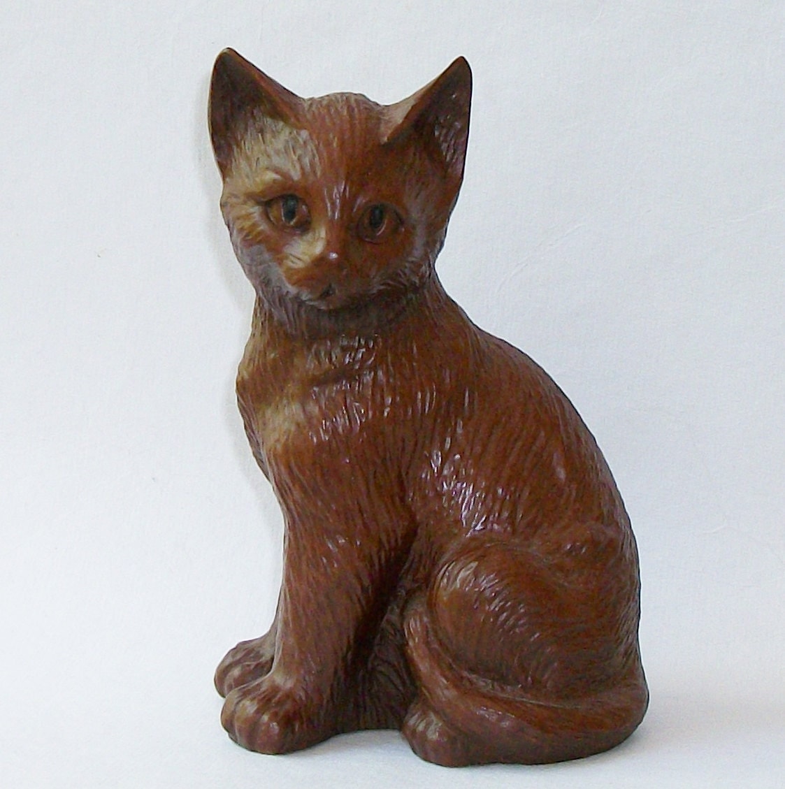 old cat figurines