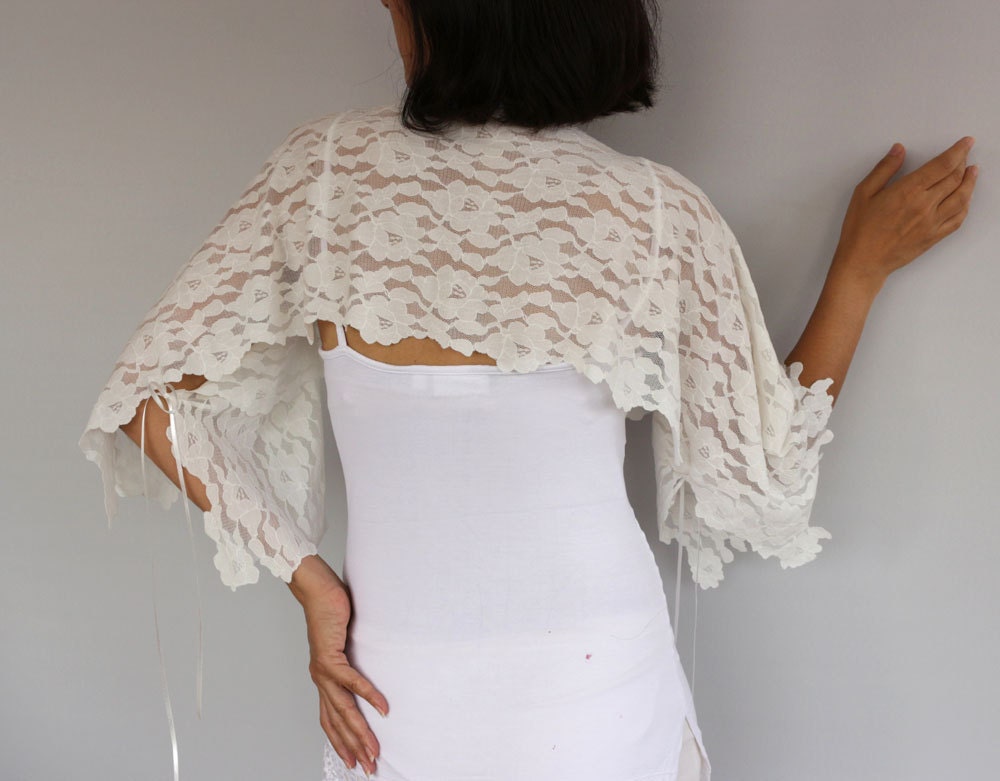 Bridal Cover up Cream Lace Shrug Evening Poncho Ivory