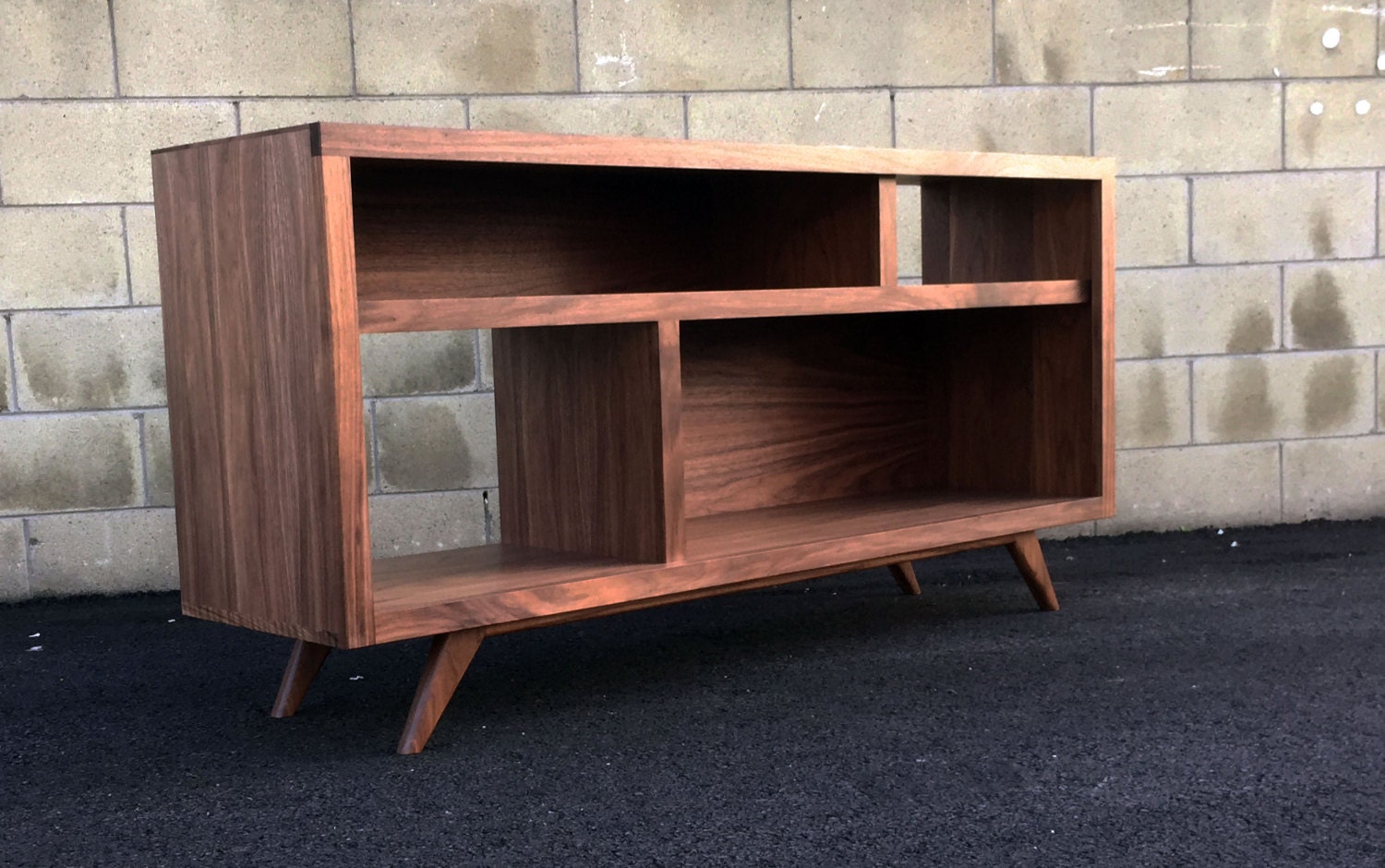 title | mid century modern tv stand
title | mid century modern tv stand