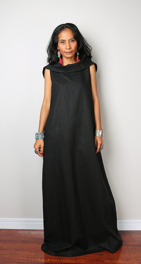 Black Dress / Sleeveless Black Dress with hood / Black Linen