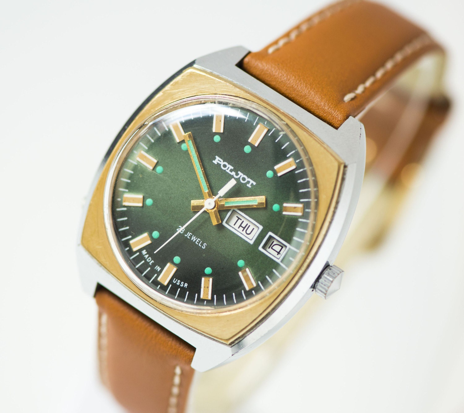 Men’s wristwatch Poljot automatic, chunky green men watch, modern watch