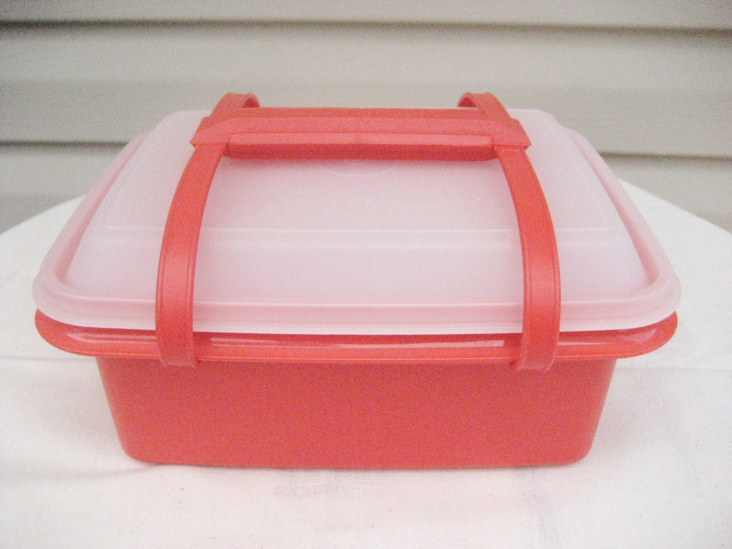 Poppy Red Tupperware Lunch Box Vintage 1970s Lunch by gngsvintage