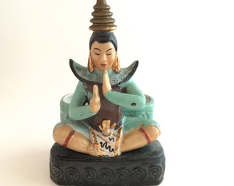 Japanese Planter or Vase with Siamese Woman in Meditative Song or Prayer