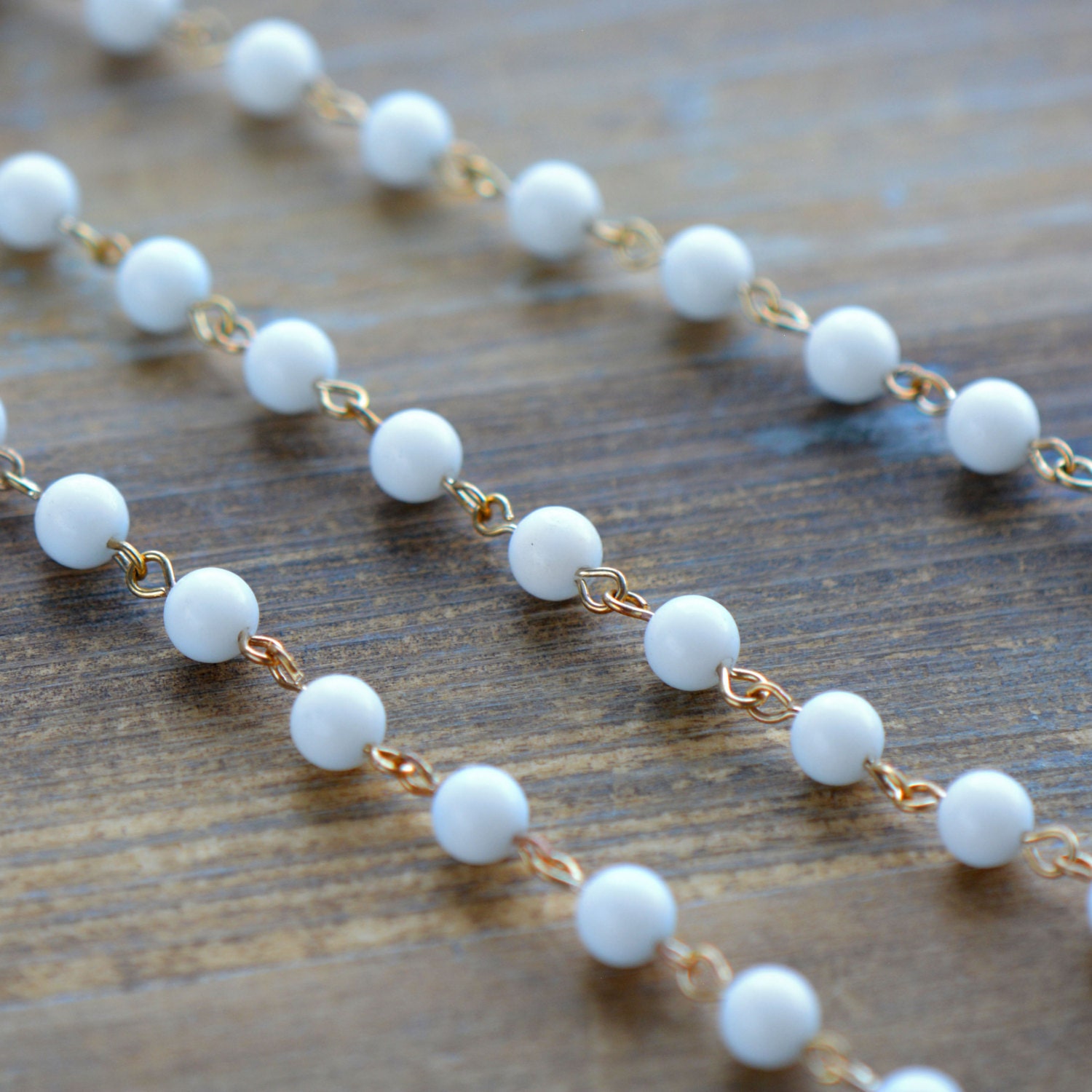 100cm Round White Agate Bead Necklace Chain 5mm Bead Gold