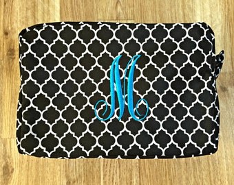 Personalized Makeup bags, Christmas Gifts, Christmas Gift Monogrammed Cosmetic Bag, Gifts, Makeup Bags, Cosmetic Bag