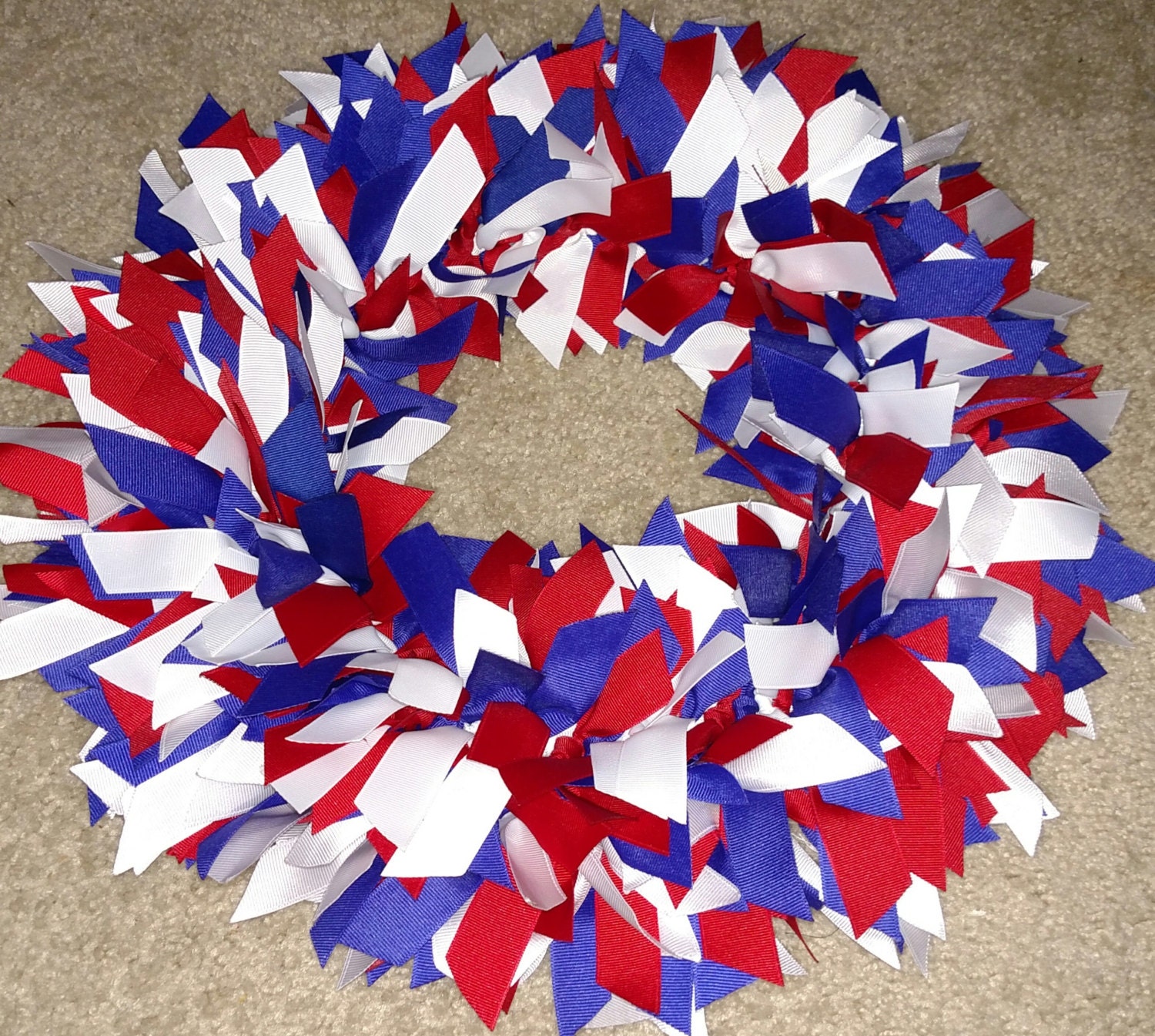 16 RED WHITE BLUE Ribbon Wreath. Show your Patriotism