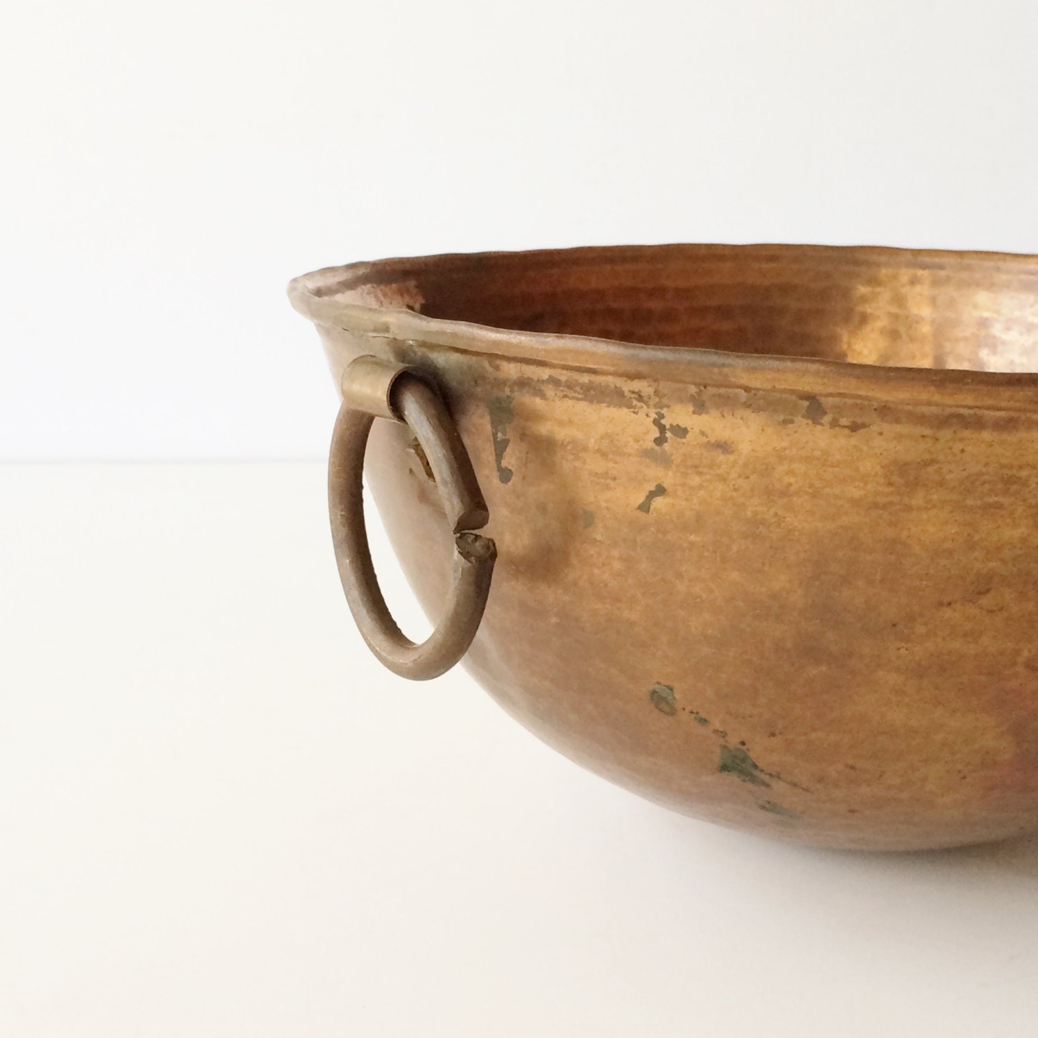 Vintage Hammered Copper Bowl Round Bottom by AlegriaCollection