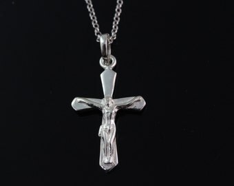 925 Sterling silver Cross Necklace, Silver cross Jewelry, cross pendant with Jesus. On sterling silver rollo chain of choice. CHPL 5136