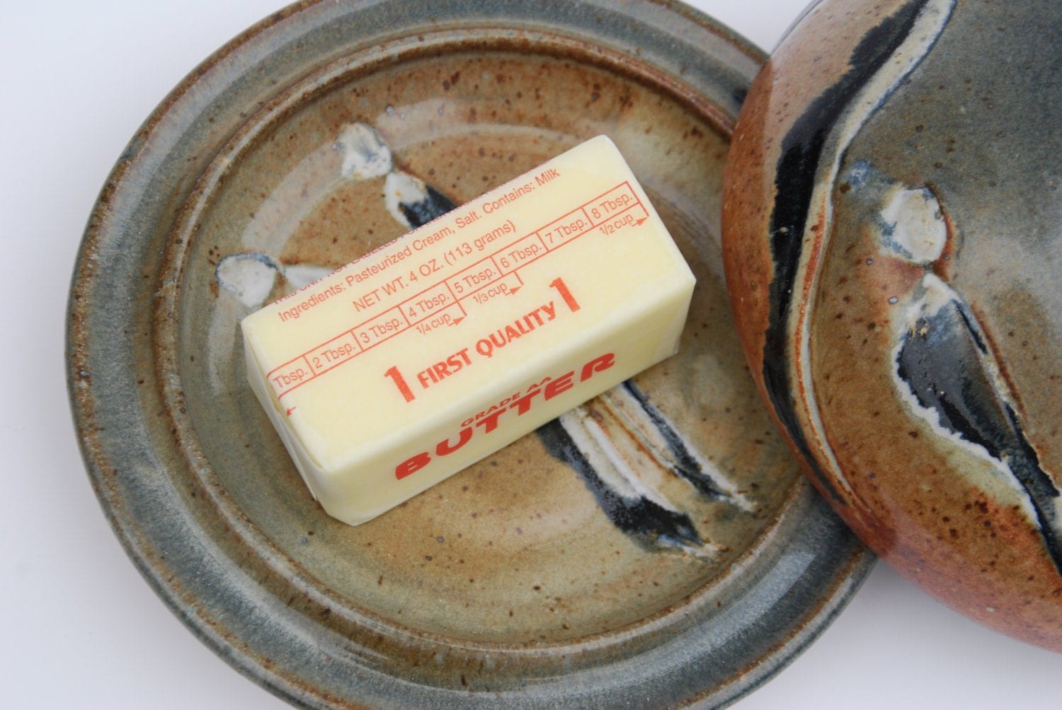 Pottery Butter Dish with lid. Handmade Round by ElenaMadureri