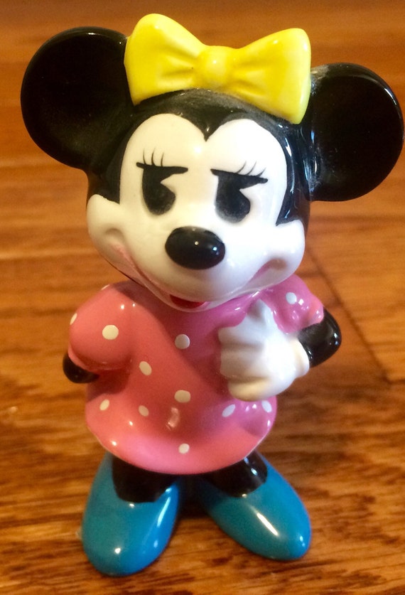 minnie mouse figure