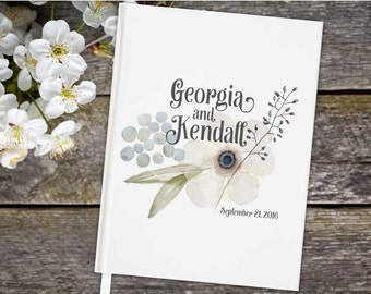 Items similar to Wedding Guest book - Vintage style in Ivory and Black ...