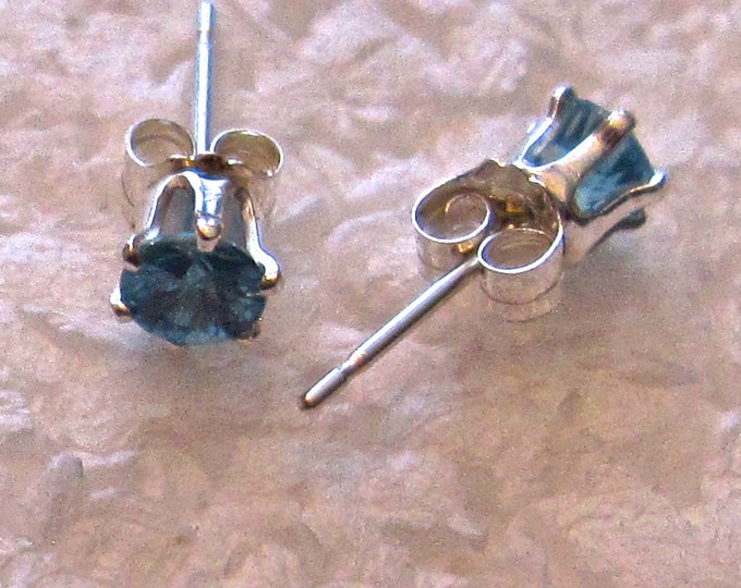 Sale Blue Zircon Stud Earrings, 4mm Round, Natural, Set in Sterling Silver E786