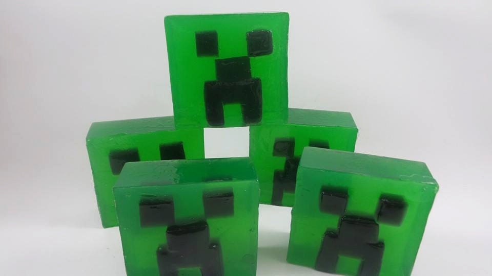 12 LARGE Minecraft SOAP Favors Minecraft Creeper Soap