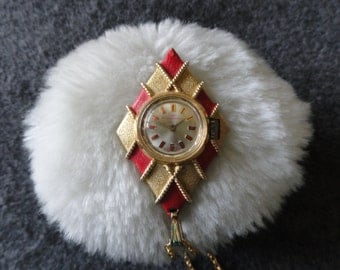 Swiss Made American Time Wind Up Necklace Pendant Watch