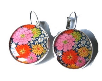 Flower dangle earrings - Floral earrings - spring earrings - colorful flower earrings - flower jewelry - girlfriend gift - gift for her