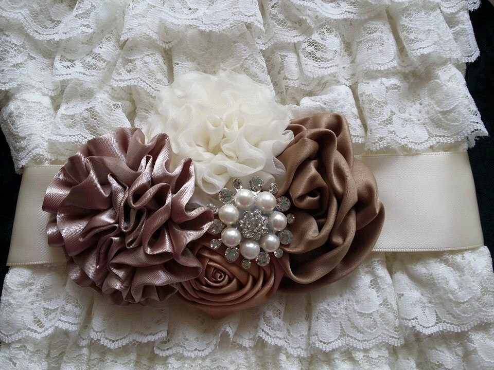 Ivory Lace Romper/Baby Romper/Ivory Baby Romper/Girl