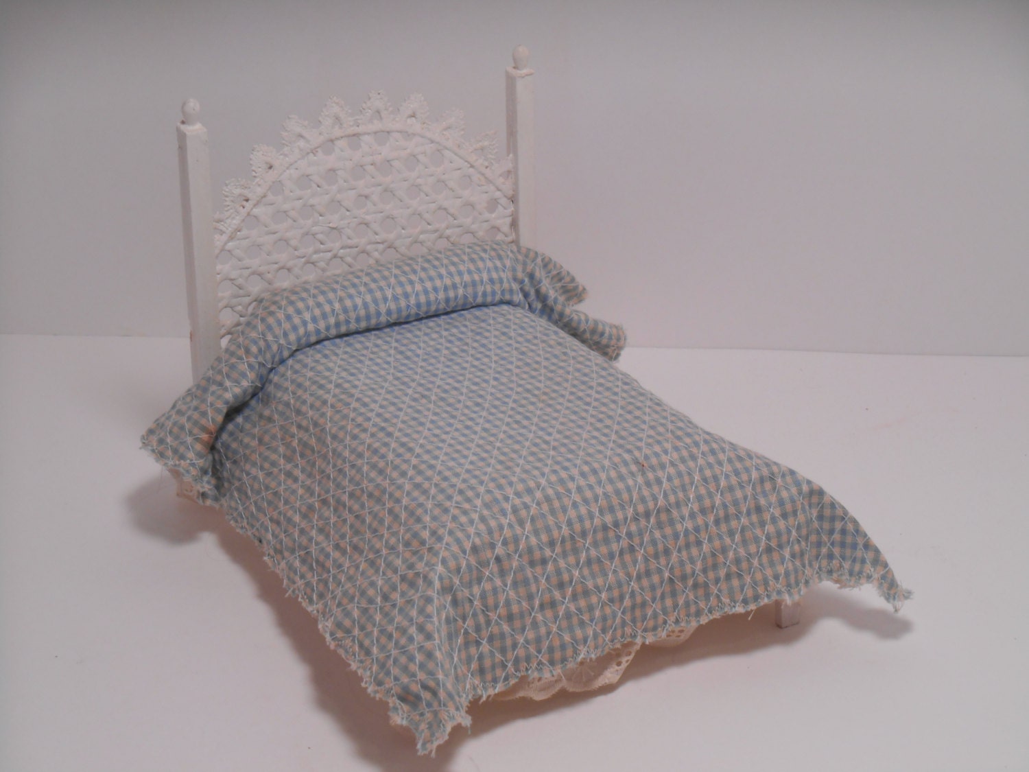 Miniature Wicker Woven Rattan Doll Bed, Vintage 1970s, 1 to 12 Scale
