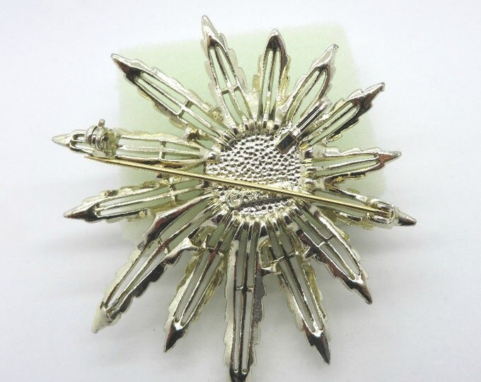 Sarah Coventry Brooch, Vintage Sunflower Gold Tone Pendant, 1960s Jewelry