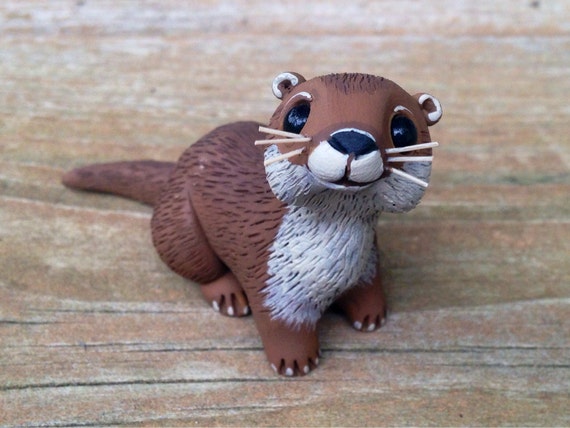 River Otter: Handmade miniature polymer clay by AnimalitoClay