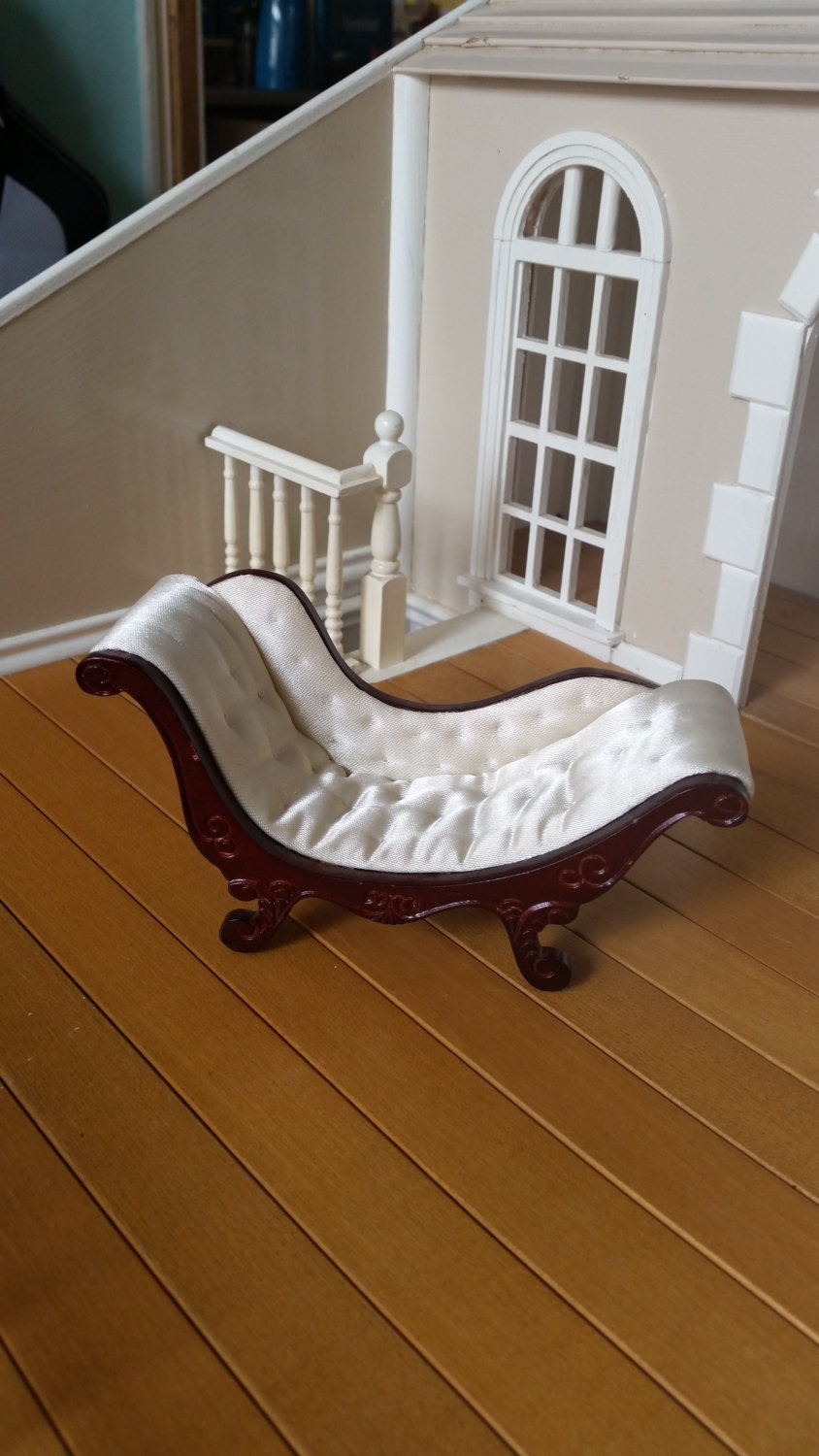 dolls house chaise lounge