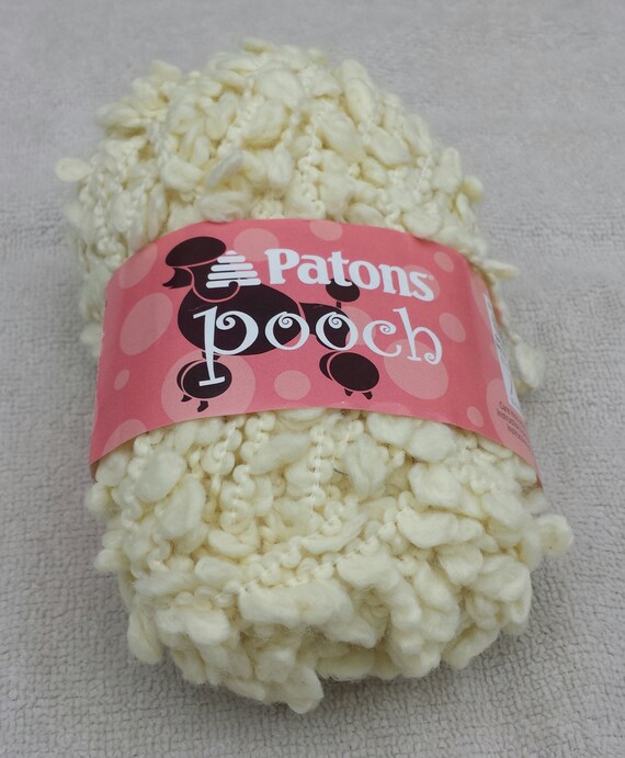 Novelty yarn Ivory color yarn Patons Pooch by SunshineDayCrafts
