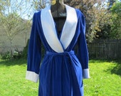 Royal Blue Vintage Fuzzy Robe with White Trim - Size Small