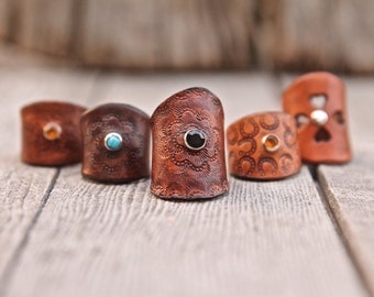 Unisex leather rings with crystal or turquoise rivets