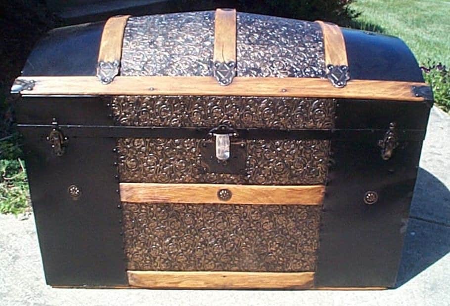 521 Antique Dome Top Humpback Trunk w Pressed by ThePiratesLair