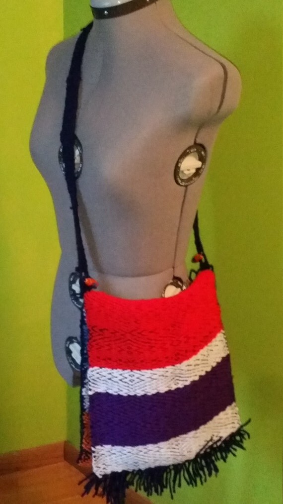 Woven Beach Messenger Bag by CrankyRooster on Etsy