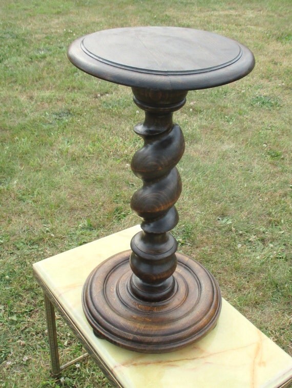 Antique Carved Dark wood Barley Twist Pedestal by Tweedeleven