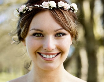Blush Pink Flower Crown, Ivory and Pale Pink Rose Pearl Pip Berry Floral Crown, Wedding Floral Crown, Bridal Headdress, Rustic Crown