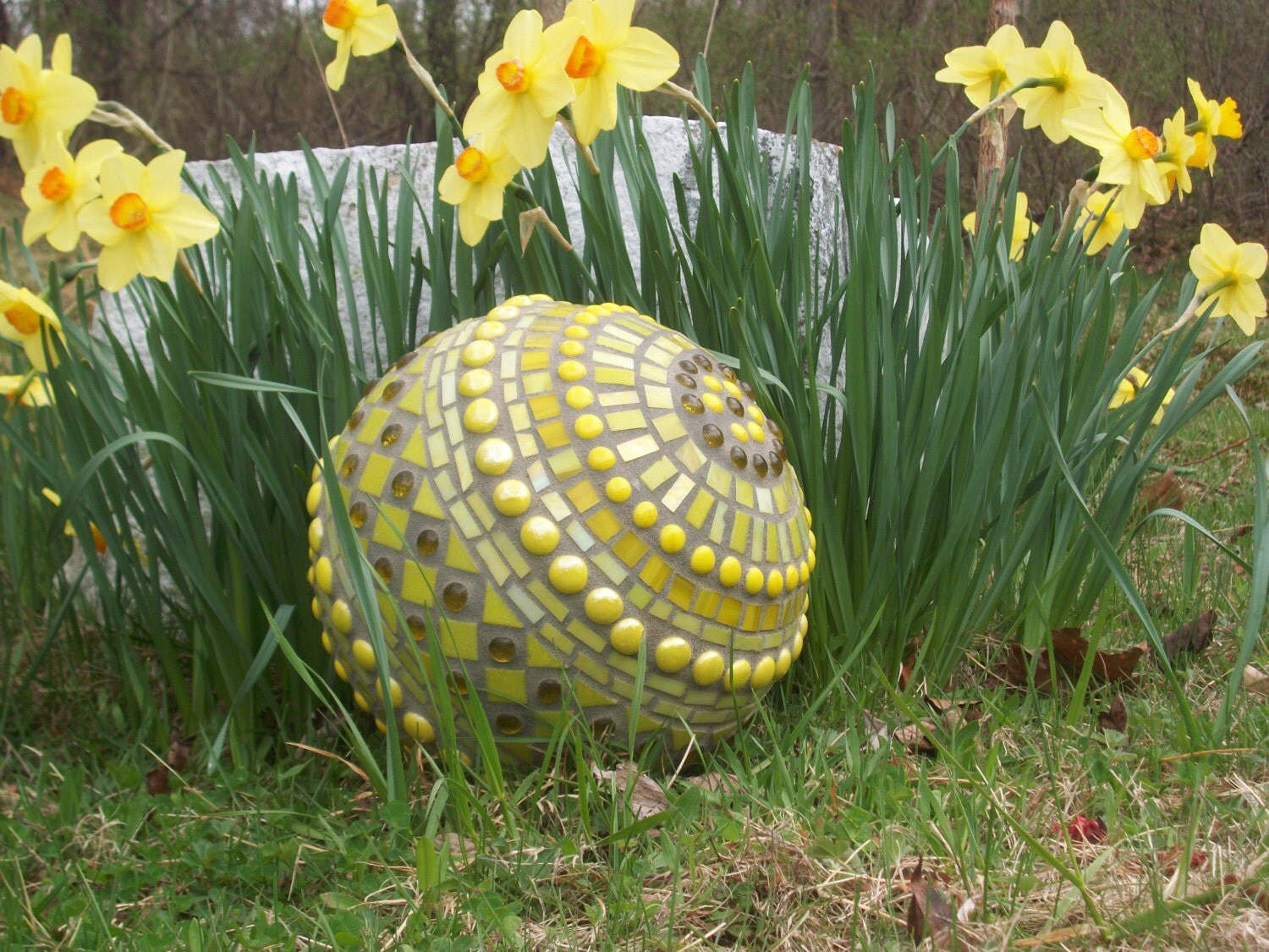 Yellow Mosaic Ball Stained glass mosaic ball gazing ball