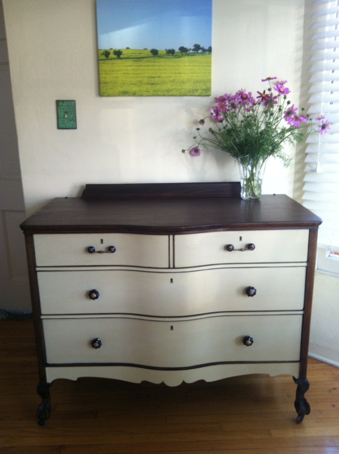 vintage dresser P/U in San Diego only, possible delivery also nearby